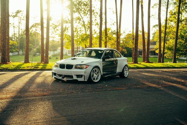 Découvrez la meilleure voiture électrique pour 2025