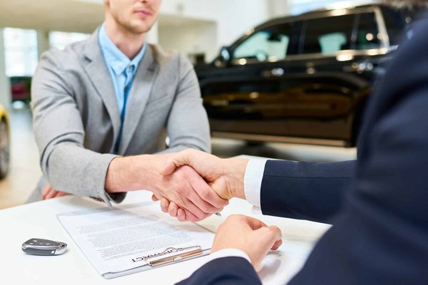 Leasing voiture : les avantages avec un contrat LLD